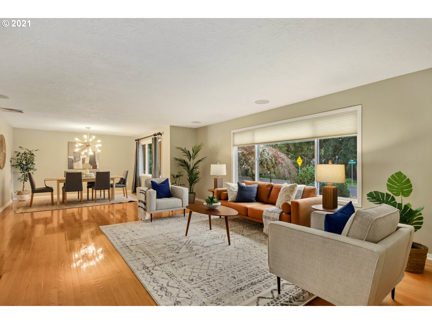 6555 Southwest Peyton Road Portland, OR 97223 - Photo 9 of 32 Gallery Image 9