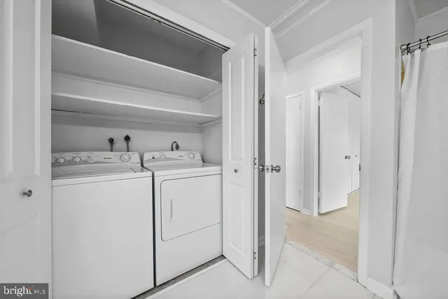 $169,900 | 275 Green Street, Unit 4I3, Beverly, NJ 08010