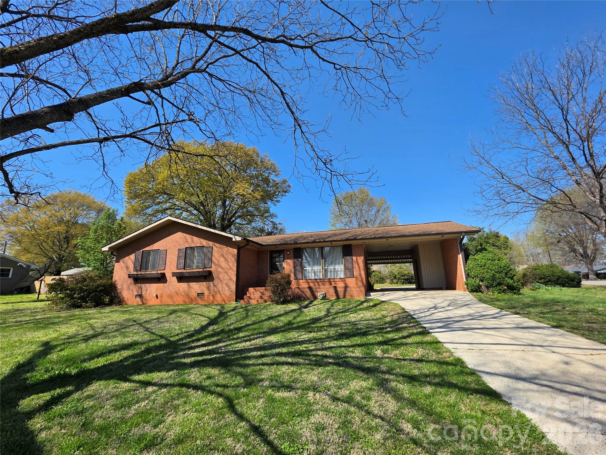 217 Park Road Mount Holly, NC 28120 - Photo 2 of 23