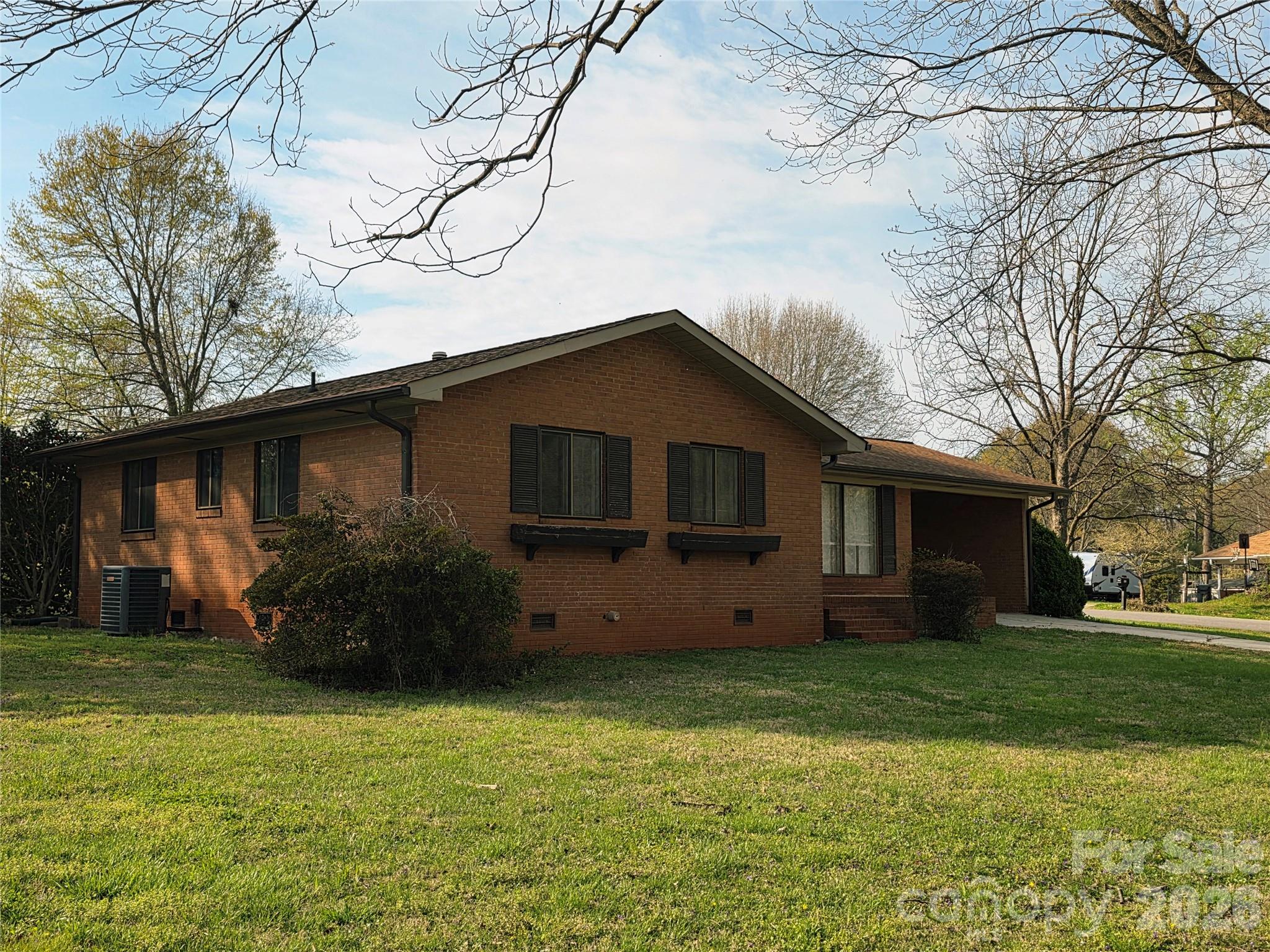 217 Park Road Mount Holly, NC 28120 - Photo 4 of 23