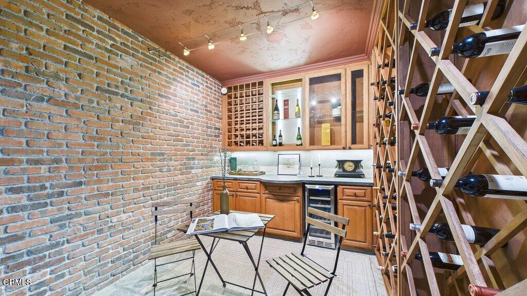 330 Glen Summer Road Pasadena, CA 91105 - Photo 20 of 28 Wine Cellar