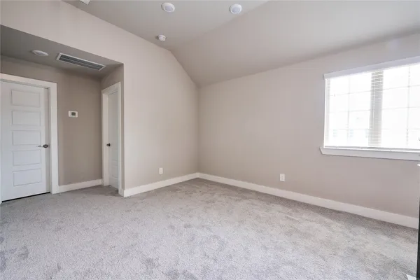 $2,600 | 10533 Preserve Way, Conroe, TX 77385