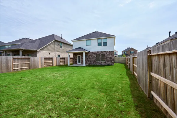 $2,600 | 10533 Preserve Way, Conroe, TX 77385