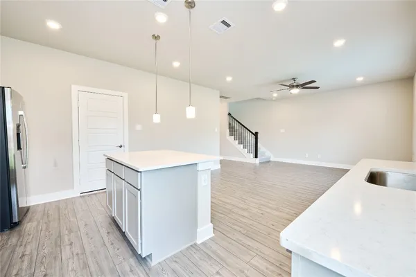 $2,600 | 10533 Preserve Way, Conroe, TX 77385