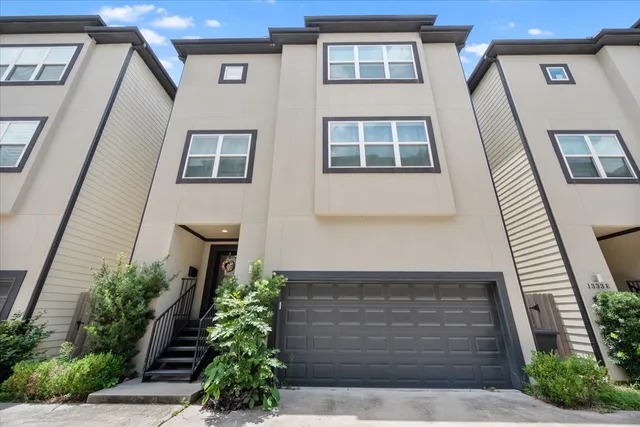 $3,200 | 1333 West 22nd Street, Unit F, Houston, TX 77008