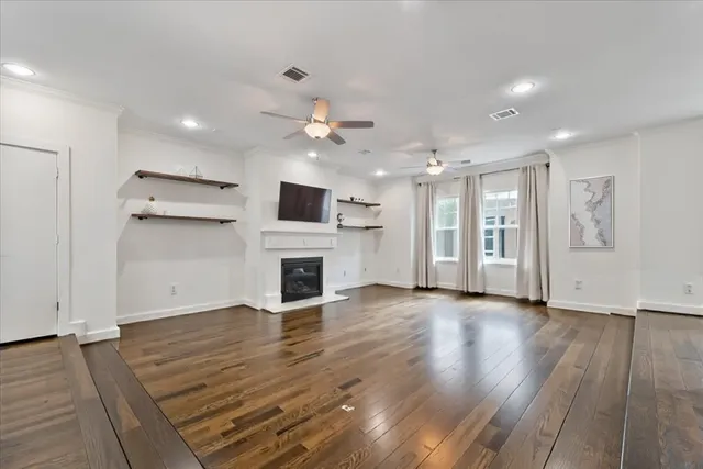 $3,200 | 1333 West 22nd Street, Unit F, Houston, TX 77008