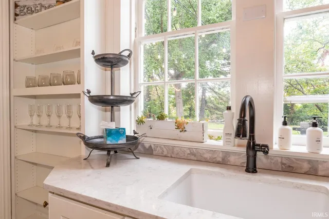 $865,000 | 401 South High Street, Bloomington, IN 47401