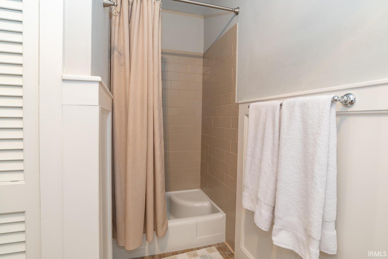 401 South High Street Bloomington, IN 47401 - Photo 24 of 36