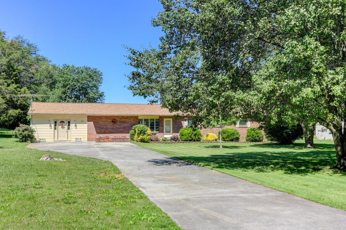 8129 Hall Road Knoxville, TN 37920 - Photo 2 of 28 Gallery Image 2