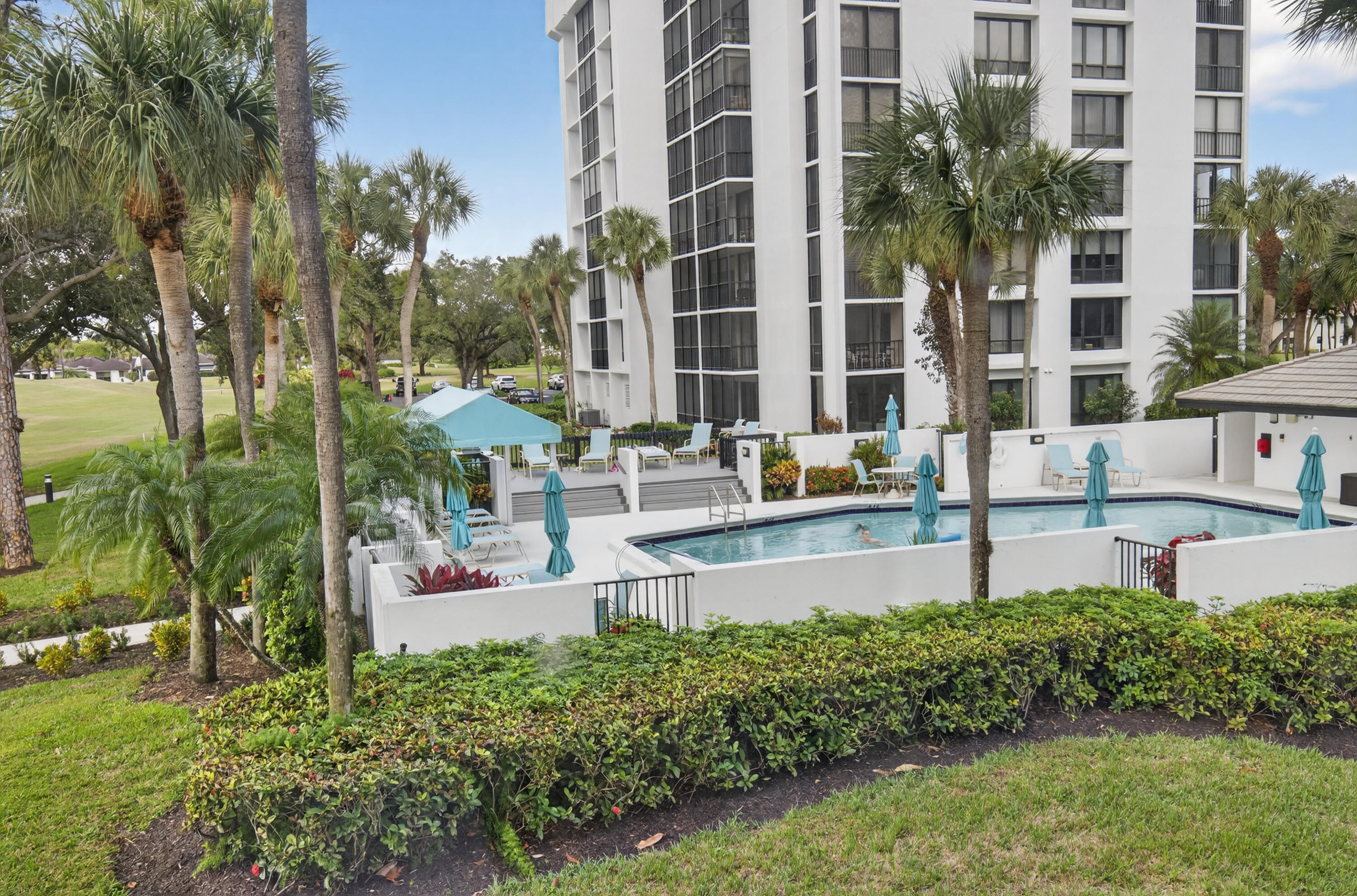 7835 Lakeside Boulevard, Unit 925 Boca Raton, FL 33434 - Photo 34 of 87 Lakewood Pool