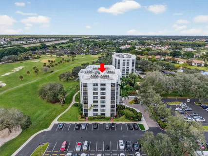 $589,000 | 7835 Lakeside Boulevard, Unit 925, Boca Raton, FL 33434