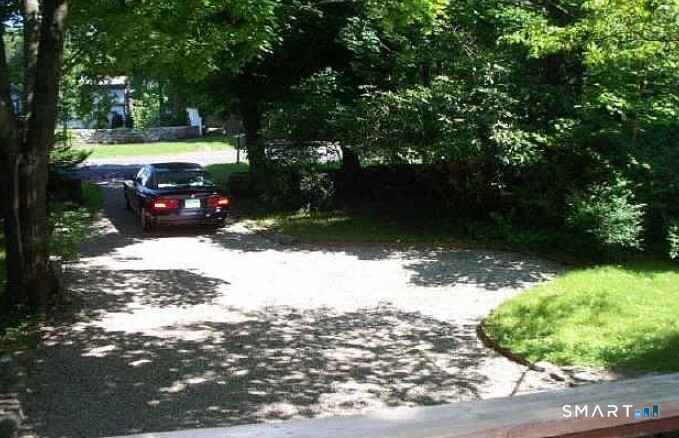 335 Greens Farms Road Westport, CT 06880 - Photo 12 of 15
