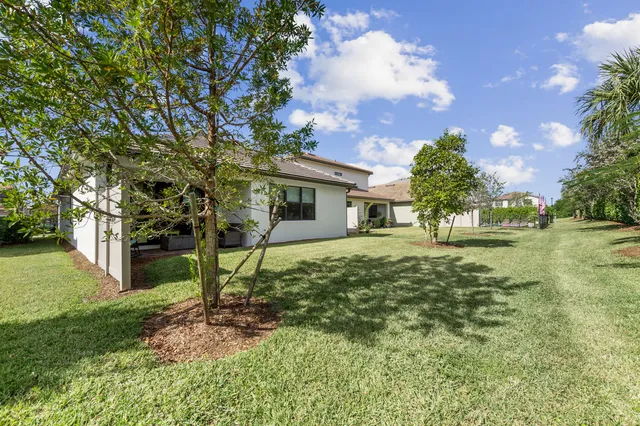 $4,100 | 4762 Roldan Court, Lake Worth, FL 33467