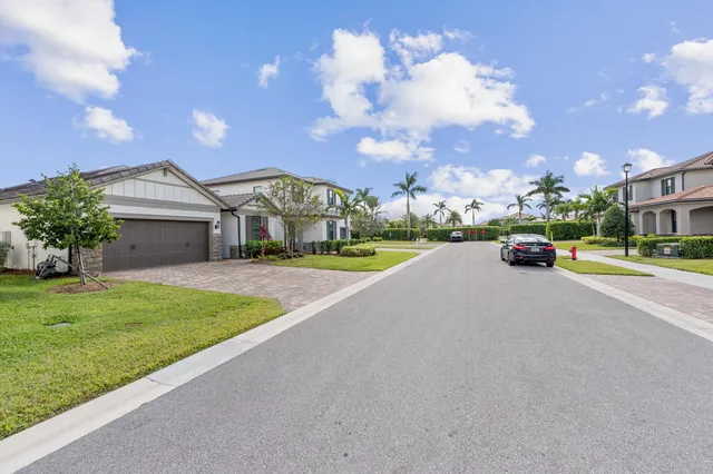 $4,100 | 4762 Roldan Court, Lake Worth, FL 33467