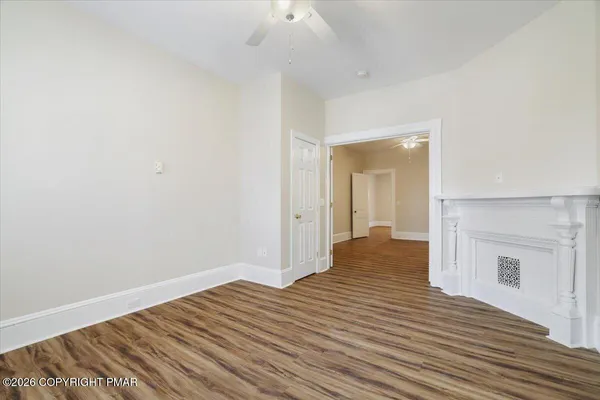 $1,375 | 1309 Washington Street, Easton, PA 18042