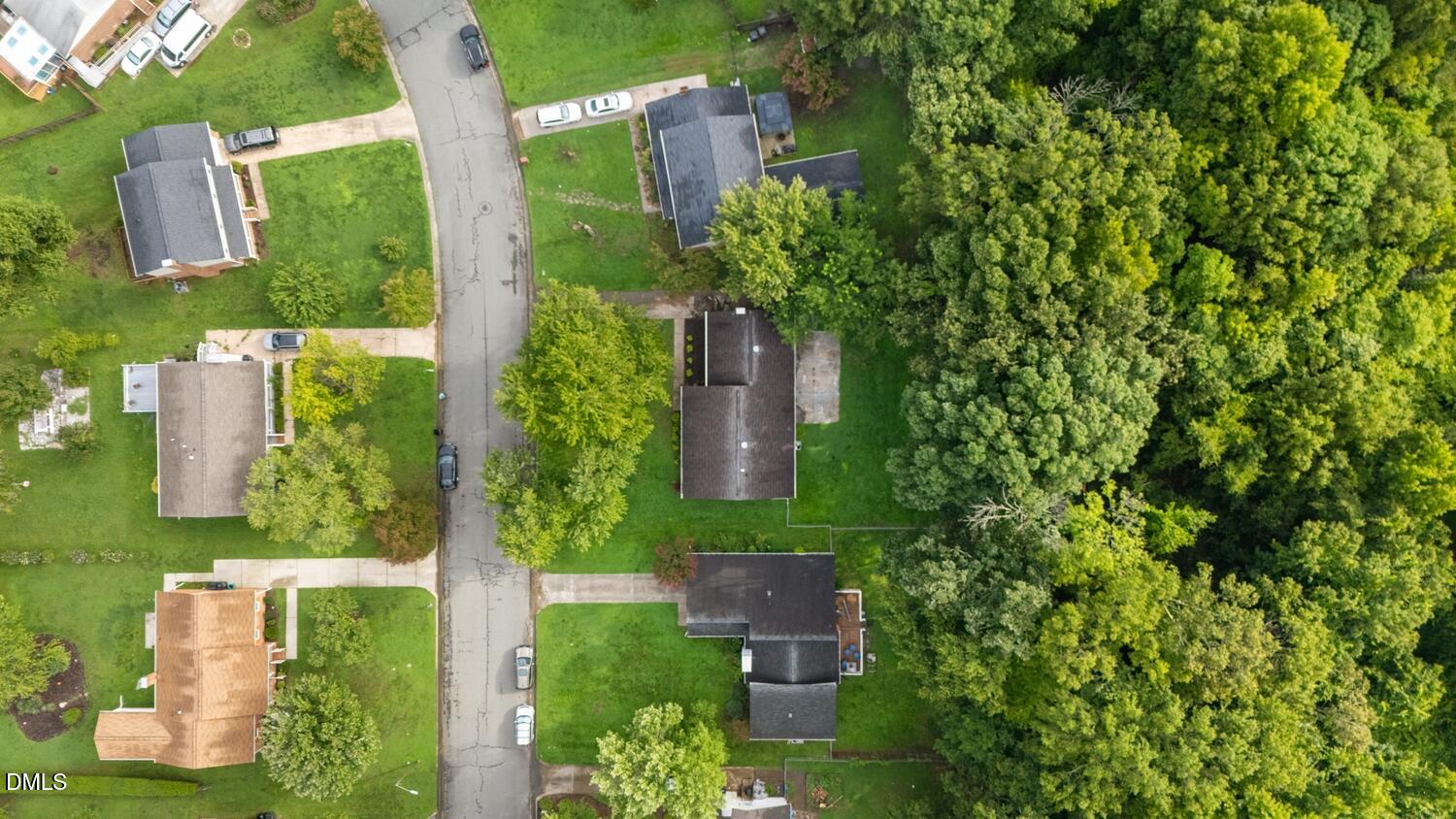 2021 Fox Run Road Burlington, NC 27215 - Photo 26 of 32 25