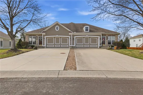 $300,000 | 3717 South Bolger Court, Independence, MO 64055
