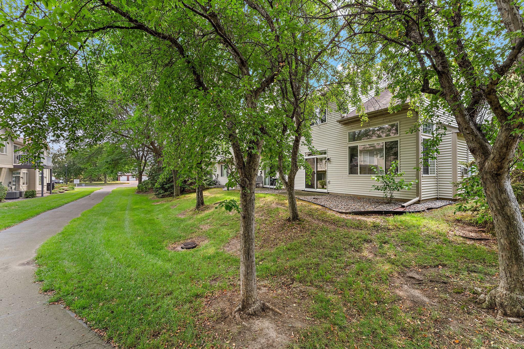 4179 Running Brook Road, Unit 2501 St. Paul, MN 55122 - Photo 24 of 31 Gallery Image 24