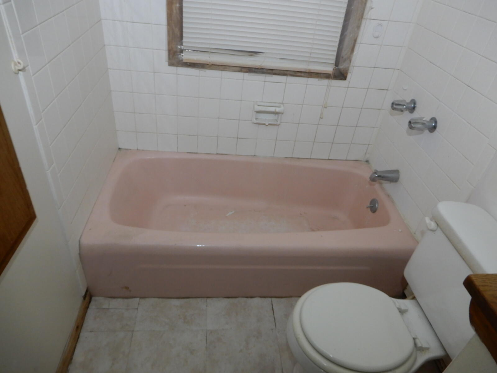 4758 North 53rd Street, Unit 4760 Milwaukee, WI 53218 - Photo 15 of 18 Bathroom unit 2