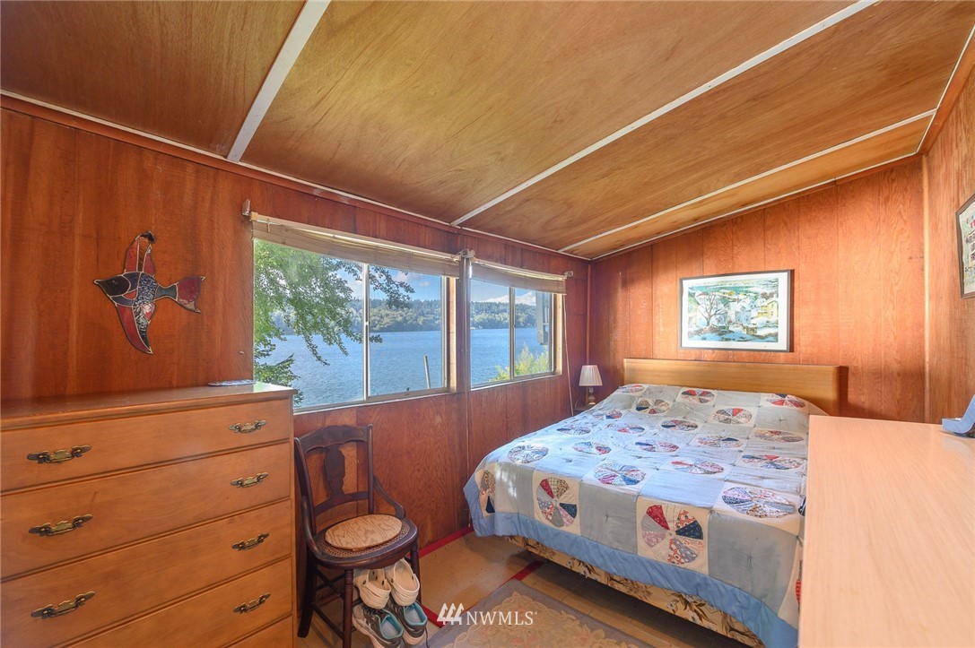 27625 Hake Road Southwest Vashon, WA 98070 - Photo 16 of 24 Gallery Image 16