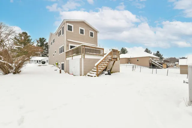 $500,000 | 4222 Maple Drive, Delavan, WI 53115