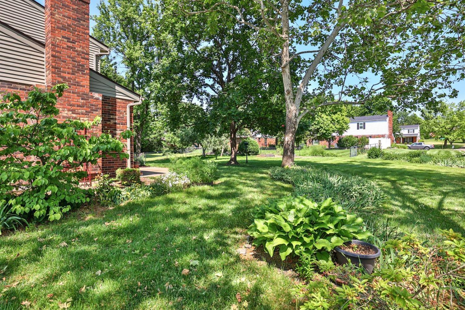 11992 Kenn Road Springdale, OH 45246 - Photo 40 of 46