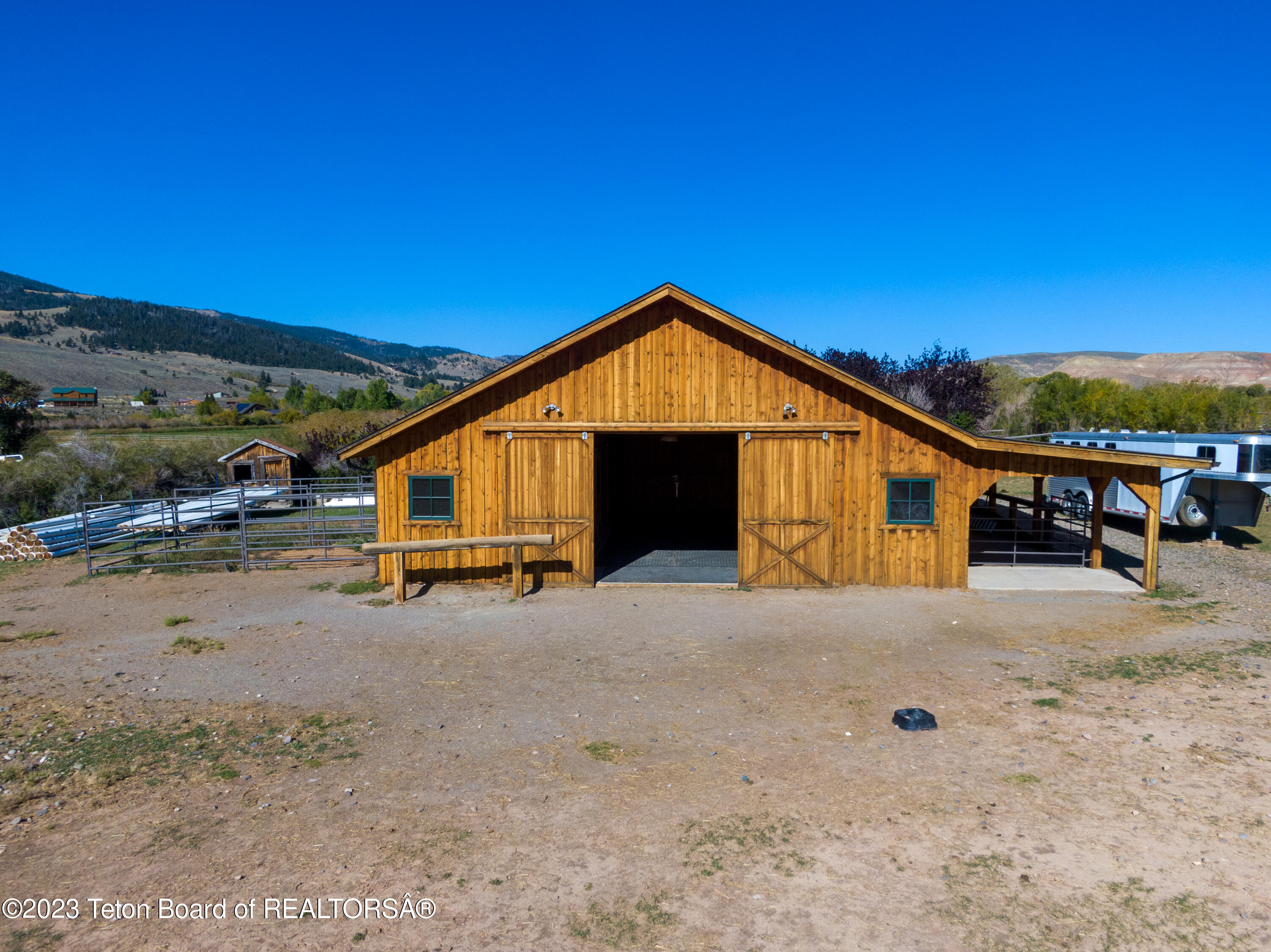 17 Rocking Chair Road Dubois, WY 82513 - Photo 8 of 34 8. Horsebarn.2