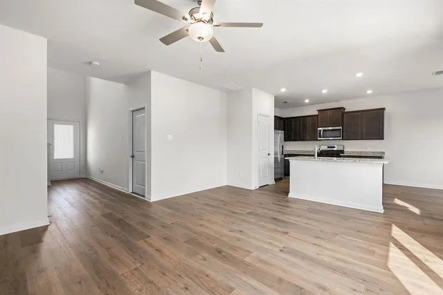 $2,275 | 13805 Turtle Mountain Road, Ponder, TX 76259