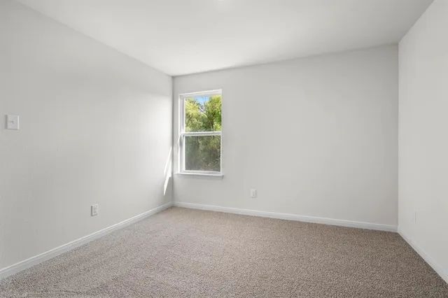 $2,275 | 13805 Turtle Mountain Road, Ponder, TX 76259