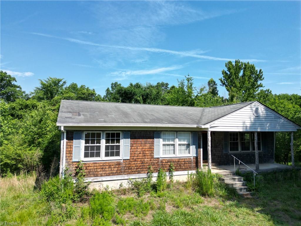 7875 Antioch Church Road Seagrove, NC 27341 - Photo 28 of 44