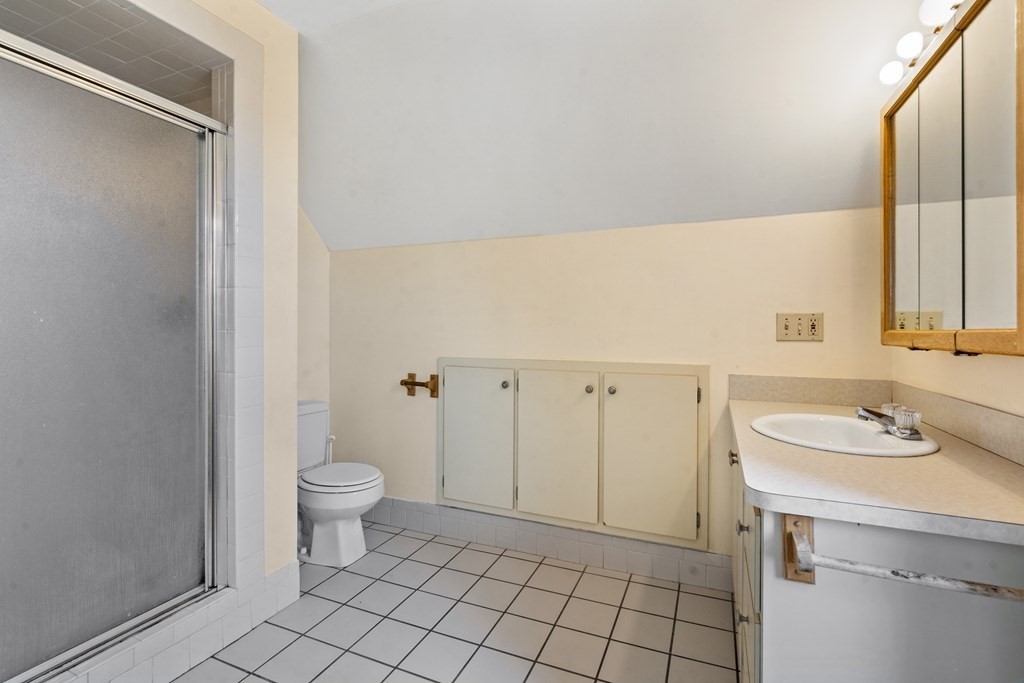 64 Brooks Avenue Newton, MA 02460 - Photo 18 of 31