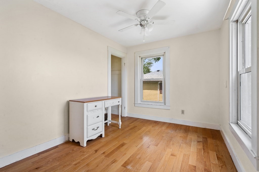 64 Brooks Avenue Newton, MA 02460 - Photo 6 of 31