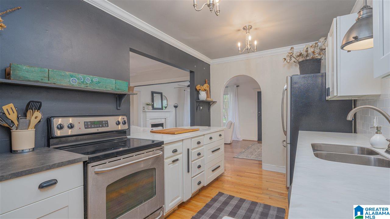 212 Raleigh Avenue Birmingham, AL 35209 - Photo 14 of 36