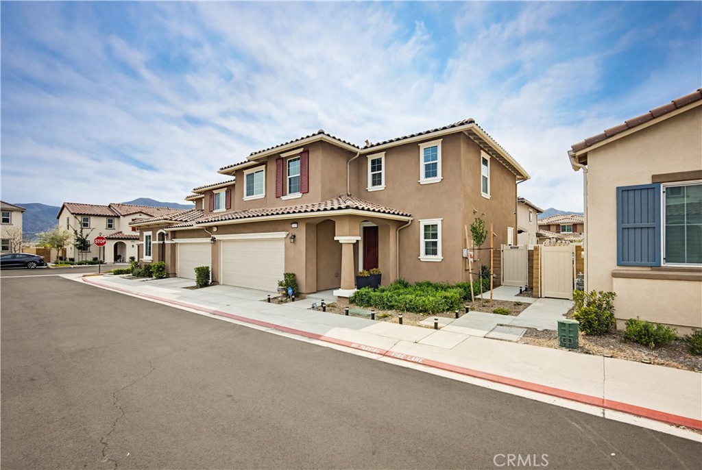 24135 Vantage Road Corona, CA 92883 - Photo 1 of 57