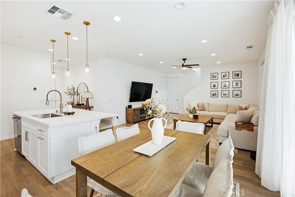 24135 Vantage Road Corona, CA 92883 - Photo 13 of 57