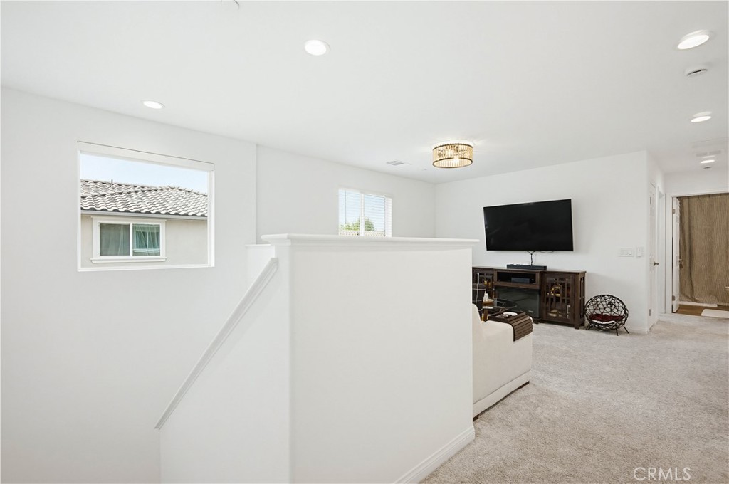 24135 Vantage Road Corona, CA 92883 - Photo 17 of 57