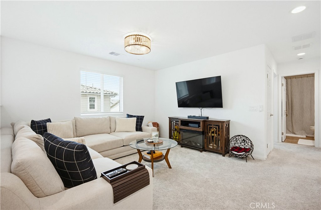 24135 Vantage Road Corona, CA 92883 - Photo 18 of 57