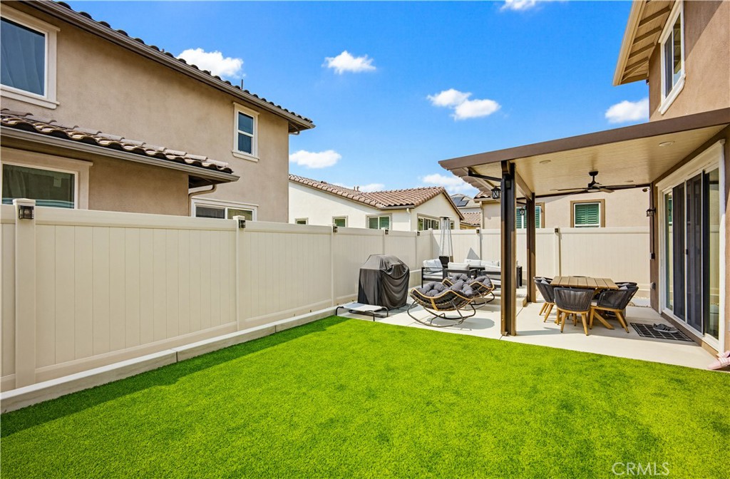 24135 Vantage Road Corona, CA 92883 - Photo 39 of 57