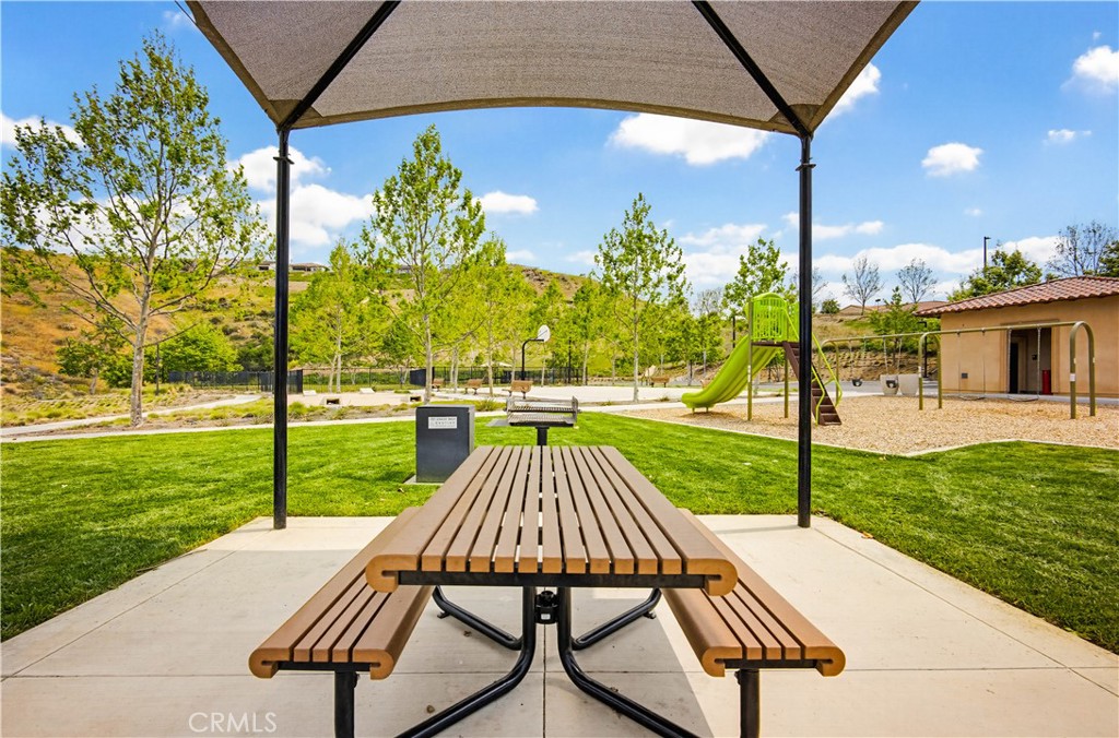 24135 Vantage Road Corona, CA 92883 - Photo 51 of 57