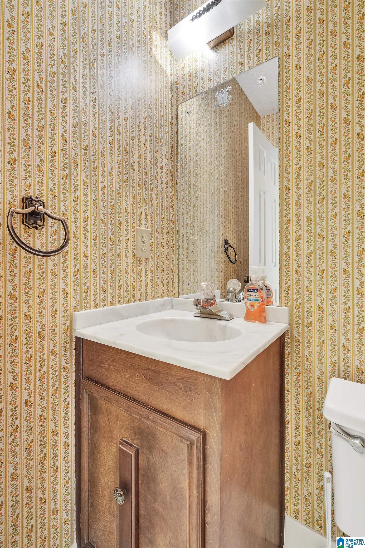 916 Hitching Post Lane Birmingham, AL 35210 - Photo 32 of 50