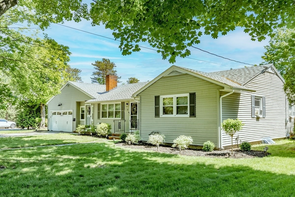 2 Amherst Road Andover, MA 01810 - Photo 2 of 41