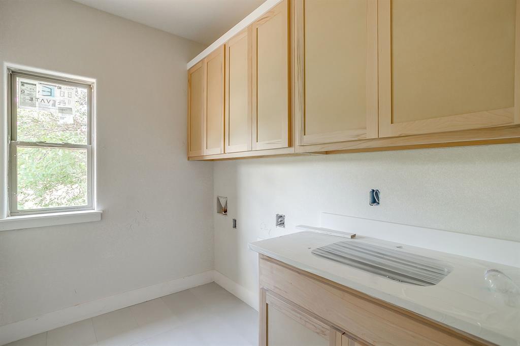 320 Rita Ridge Millsap, TX 76066 - Photo 13 of 28