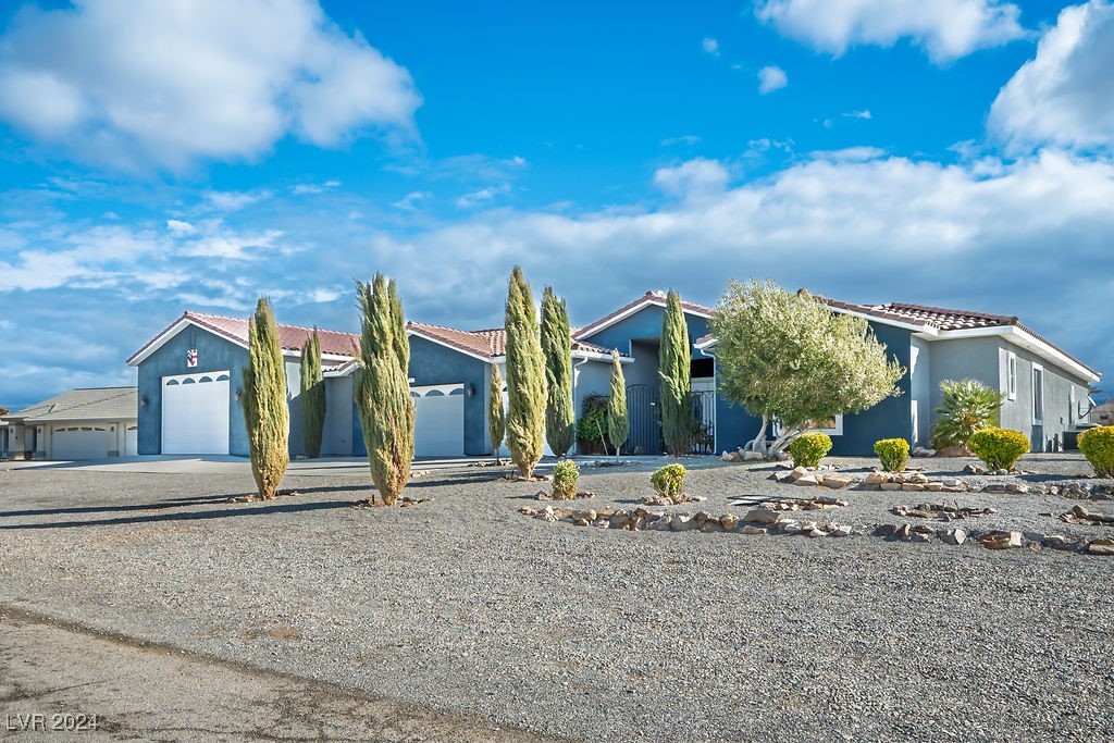 3301 South Rodeo Avenue Pahrump, NV 89048 - Photo 3 of 43 Gallery Image 3