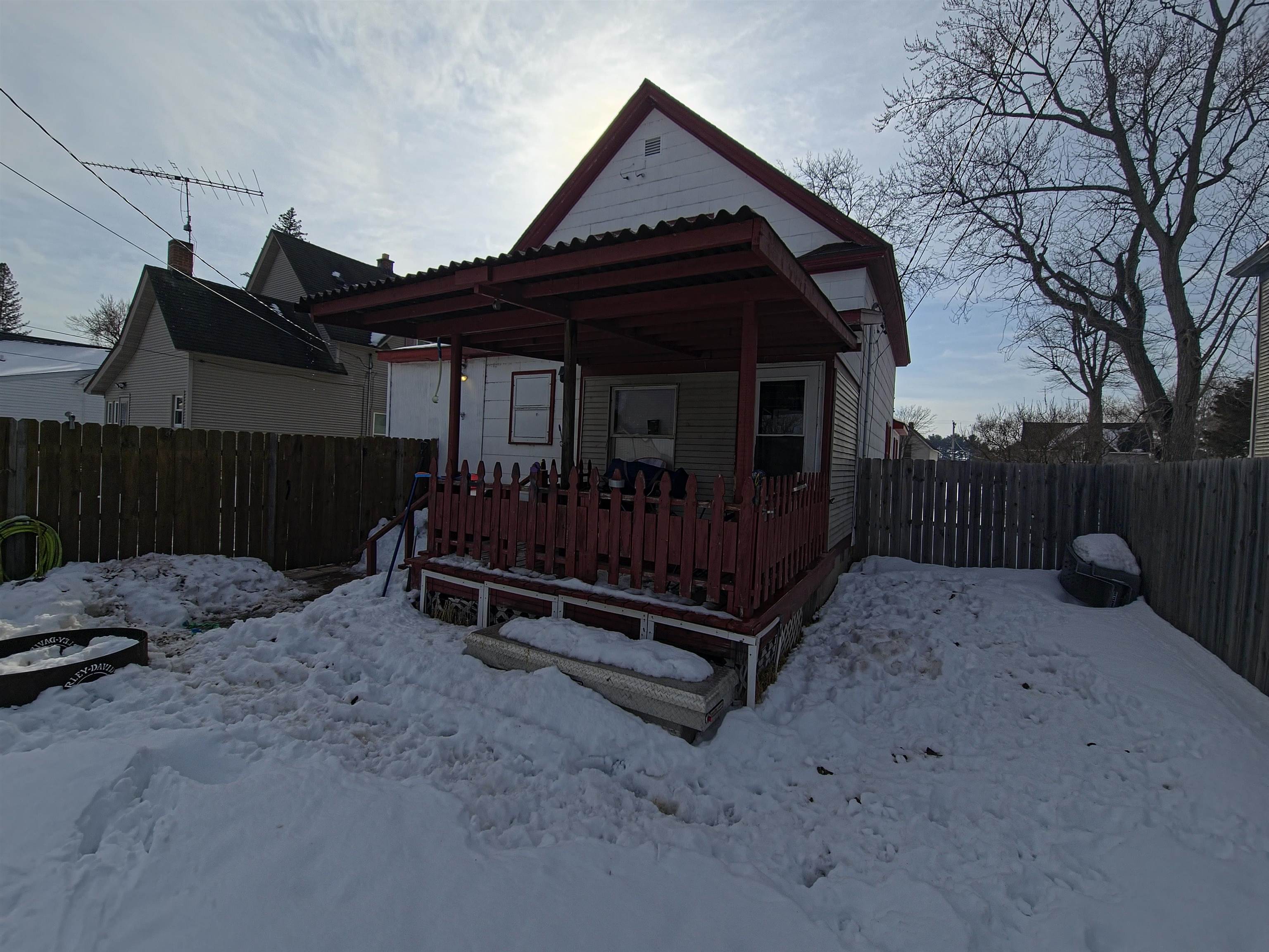 429 Pine River Street Redgranite, WI 54970 - Photo 7 of 28