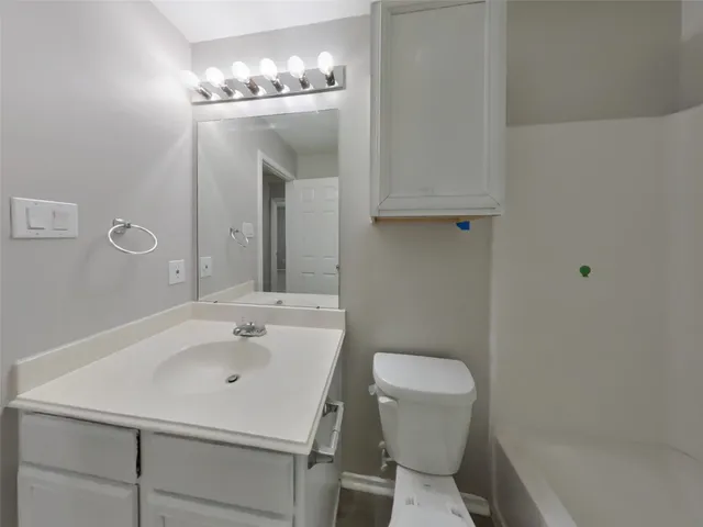 a close up of a bathtub