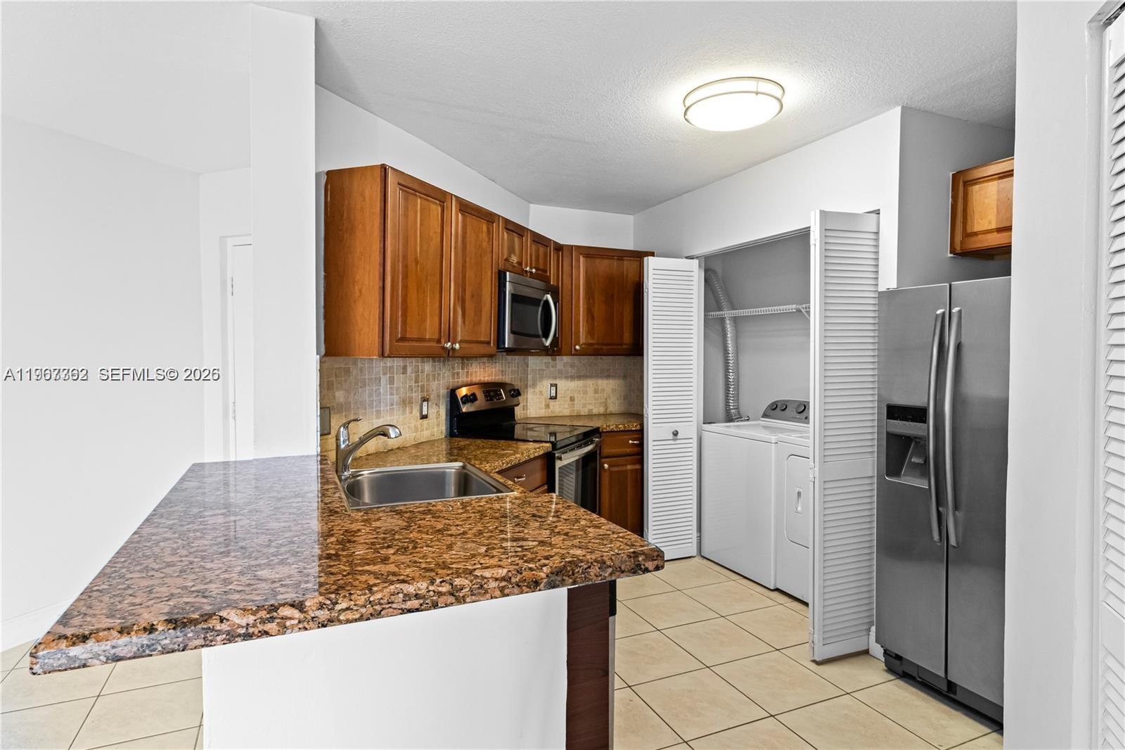 6292 Northwest 186th Street, Unit 301 Hialeah, FL 33015 - Photo 5 of 18
