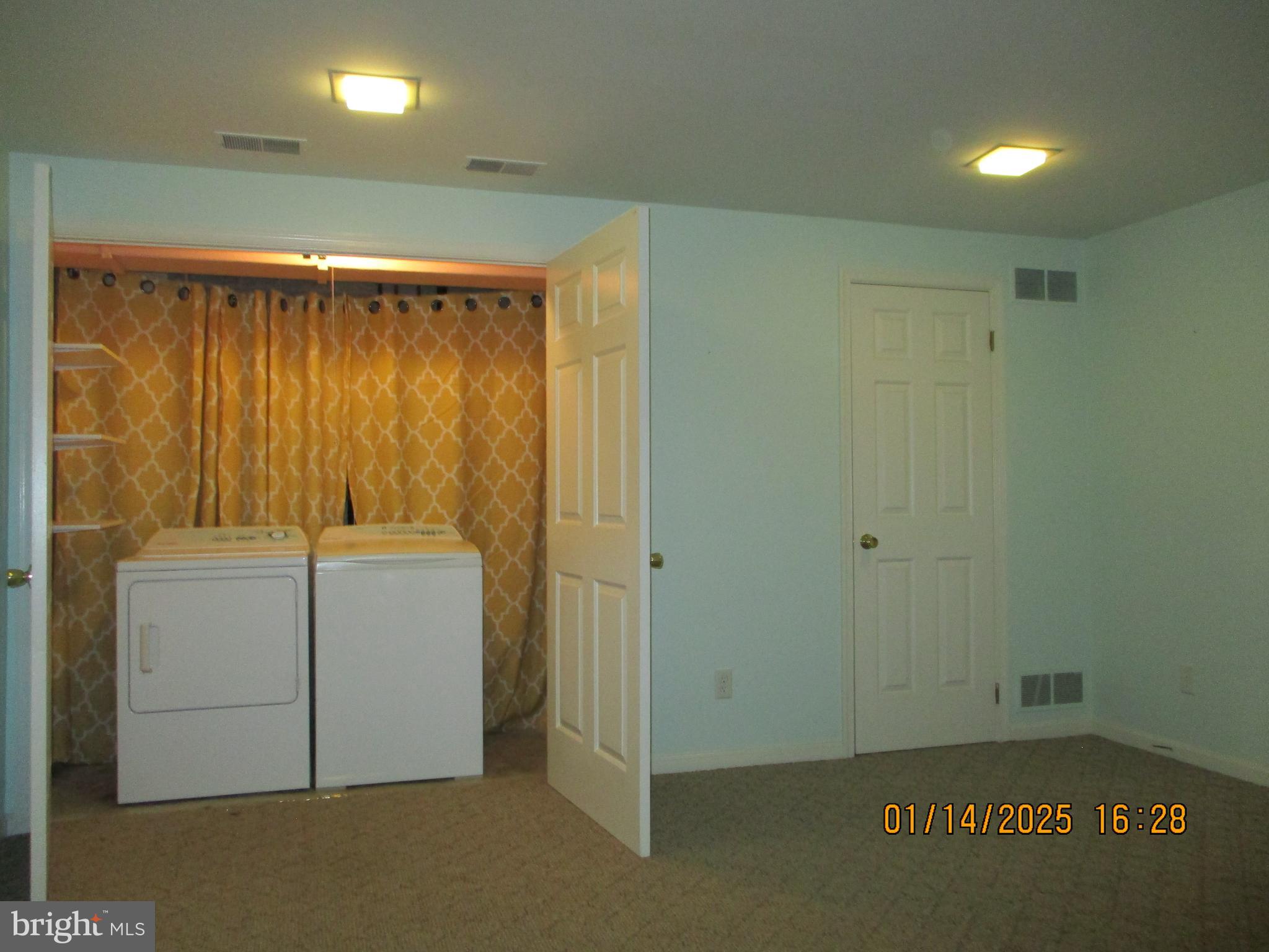 1006 Chambers Ridge, Unit 1006 York, PA 17402 - Photo 35 of 44 Laundry