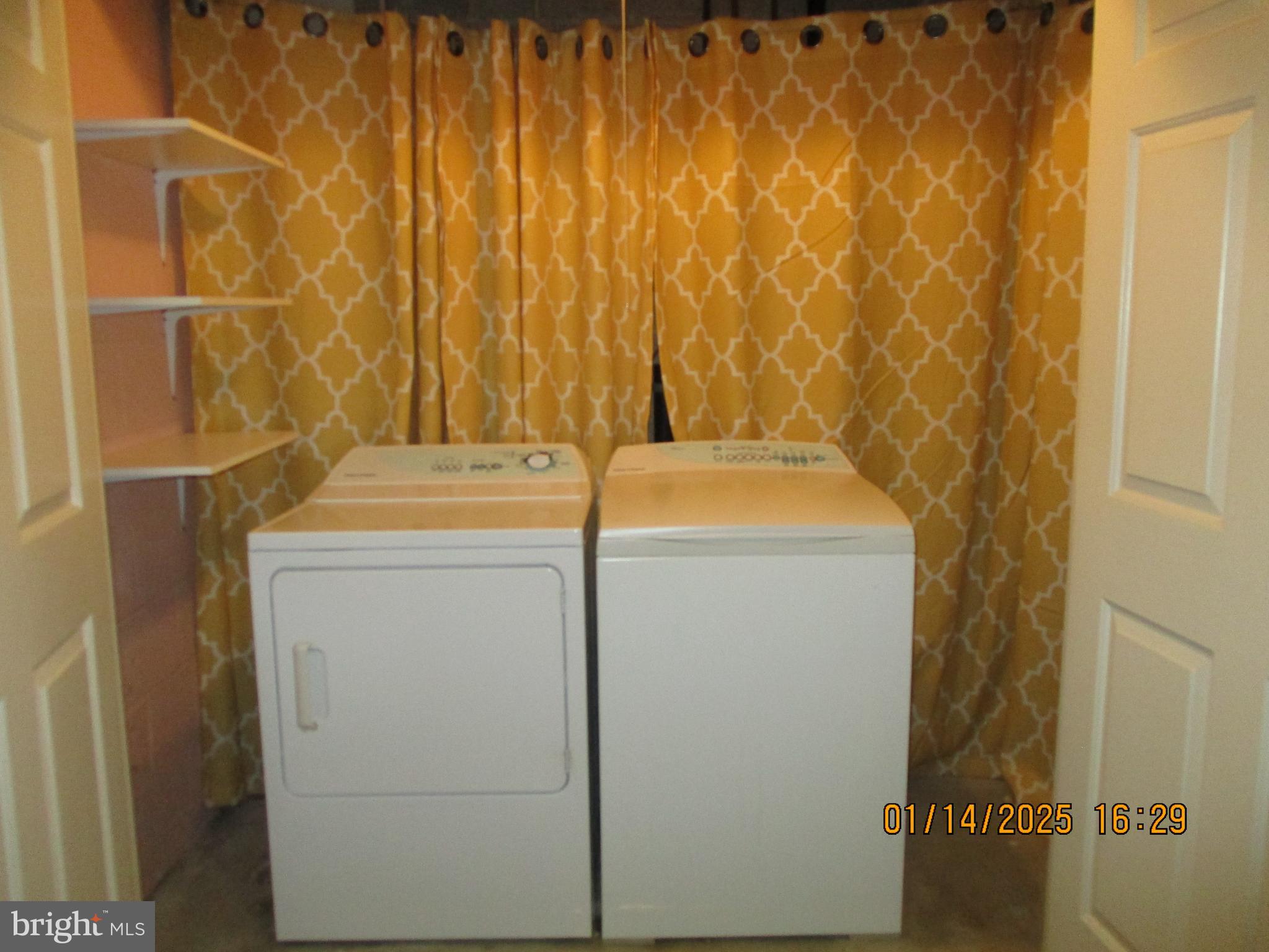 1006 Chambers Ridge, Unit 1006 York, PA 17402 - Photo 36 of 44 Washer & dryer convey