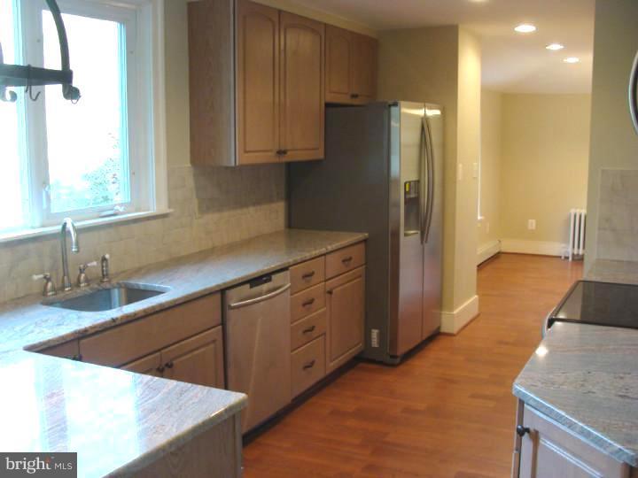 607 Middletown Road Media, PA 19063 - Photo 2 of 23 Kitchen