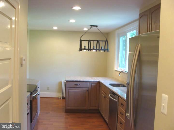 607 Middletown Road Media, PA 19063 - Photo 3 of 23 Kitchen